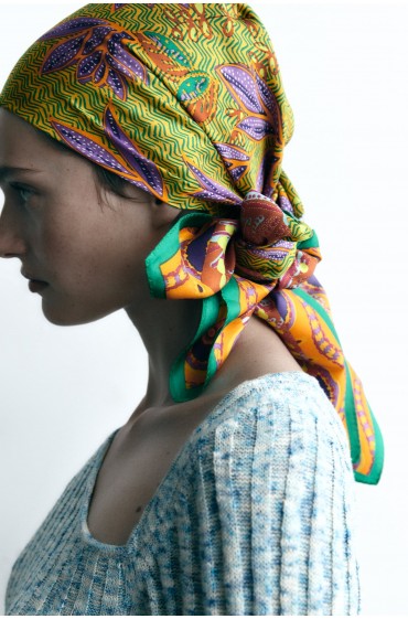 روسری چاپ ابریشم زنانه چند رنگ زارا