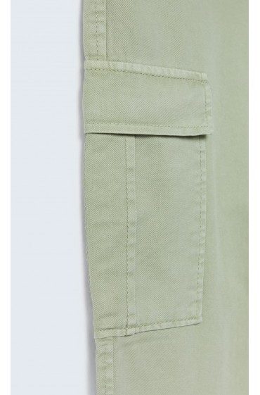 شلوار پارچه ای جیبدار فیت زنانه سبز استرادیوریوس