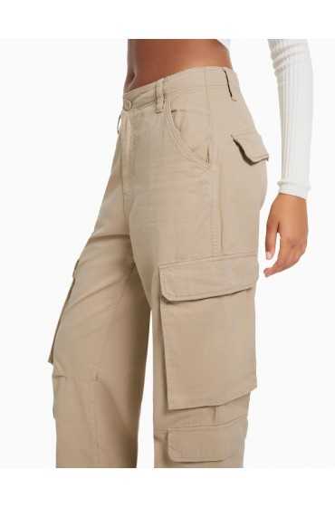 شلوار پارچه ای جیبدار جناغی با چند جیب قابل تنظیم زنانه شتری برشکا