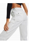 شلوار پارچه ای جیبدار راسته قابل تنظیم زنانه سفید برشکا