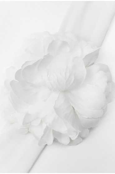 روسری با گل زنانه سفید زارا