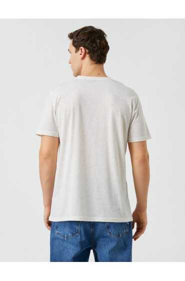 تیشرت چاپ شده با شعار مردانه سفید  کوتون