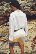 تونیک رامی با گذرگاه زنانه سفید صدفی زارا