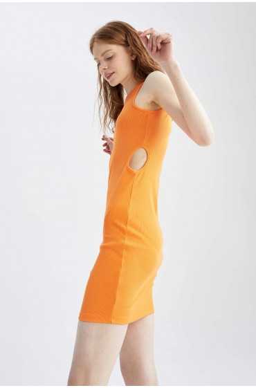 لباس شب کوتاه بدون آستین با یقه بادیکن خنک با برش دقیق زنانه نارنجی دیفکتو