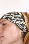 روسری ساتن چاپ شده زنانه اکرو / مشکی زارا