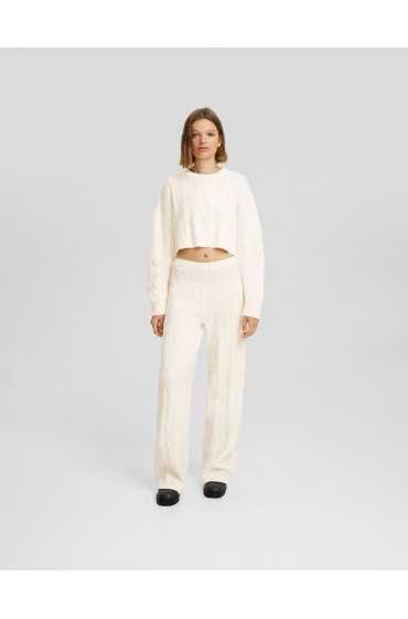 شلوار پارچه ای دم گشاد با کابل کشباف زنانه سفید برشکا-1