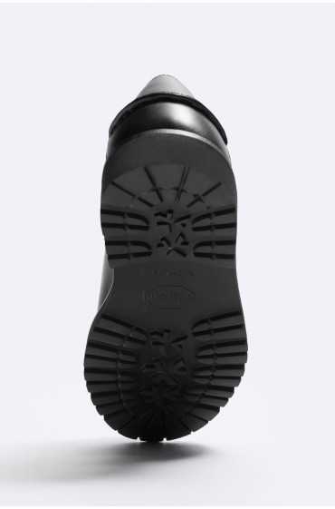 کفش  رسمی چرمی VIBRAM® با پنجه MOC مردانه مشکی  زارا