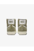 Nike Blazer Mid'77 Vintage زنانه زیتونی متوسط ​​/ شیر نارگیل / مشکی / بادبان نایک