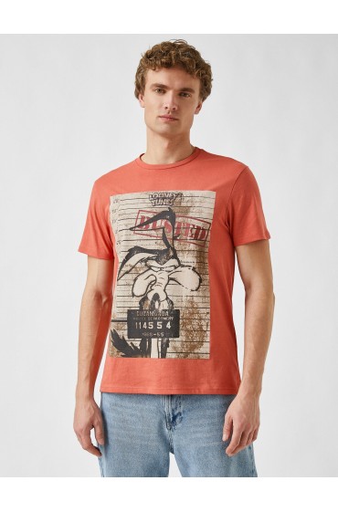 Coyote Ugly T-Shirt دارای مجوز چاپ شده است مردانه نارنجی  کوتون
