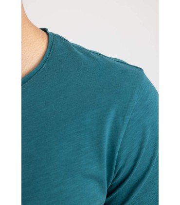 تیشرت آستین کوتاه یقه اسلیم فیت مردانه سبز  دیفکتو