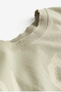 تیشرت اورسایز چاپ شده زنانه خاکی روشن / کورن اچ اند ام