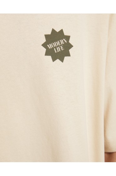 تیشرت آستین کوتاه با طرح باکسی فیت مردانه شتری برشکا