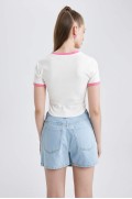تیشرت آستین کوتاه چاپ شده با لباس شب Winx Club زنانه رنگ سفید دیفکتو