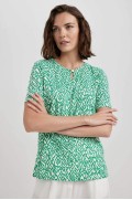 تیشرت آستین کوتاه یقه خدمه با فیت معمولی زنانه سبز دیفکتو