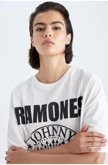 تیشرت یقه کوتاه Ramones Oversize Fit Crew 100% کتان زنانه رنگ سفید دیفکتو