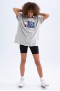 تیشرت آستین کوتاه یقه ای باکسی فیت NBA DeFactoFit زنانه ملانژ خاکستری دیفکتو
