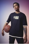 تیشرت آستین کوتاه چاپی DeFactoFit NBA Wordmark Oversize Fit Crew مردانه مشکی  دیفکتو