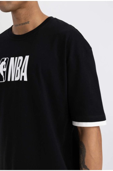 تیشرت آستین کوتاه چاپی DeFactoFit NBA Wordmark Oversize Fit Crew مردانه مشکی  دیفکتو