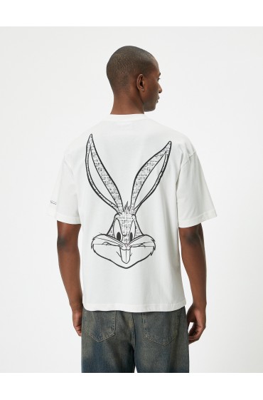 تیشرت اورسایز Bugs Bunny دارای مجوز طرح گرافیکی در پشت مردانه سفید  کوتون