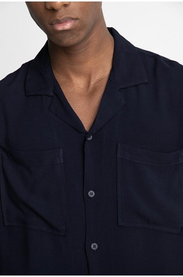 پیراهن اسپرت یقه باز پارچه ای راحت آستین کوتاه ویسکوز Tudors Relax Fit مردانه آبی سرمه ای  ال سی وایکیکی