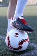 کفش فوتبال Unisex Crampon Astroturf مردانه سفید ال سی وایکیکی