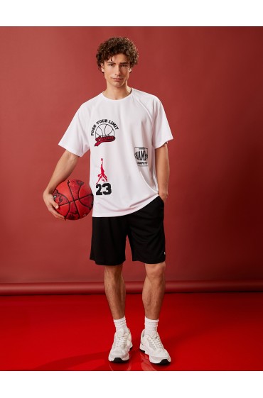 پارچه تنفسی یقه گرد پرینت تیشرت ورزشی بسکتبال بزرگ مردانه سفید  کوتون