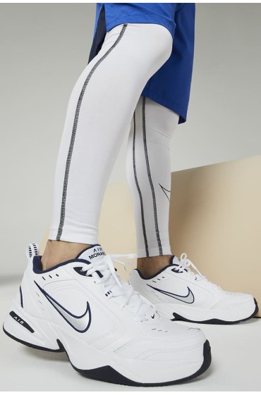 کتونی مخصوص باشگاه مدل Nike Air Monarch IV رنگ سفید/نقره ای متالیک مردانه نایک