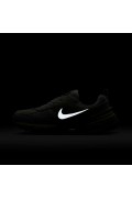 کتونی ورزشی مدل Nike V2K Run رنگ عاج کم رنگ / شیر نارگیل / ماسه دریفت / عاج کم رنگ زنانه نایک