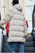 ضد باد ANORAK PUFFER کلاهدار زنانه سفید اکرو زارا