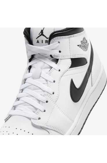 کتونی بسکتبال مدل Air Jordan 1 Mid رنگ سفید/سفید/سیاه/سیاه مردانه نایک