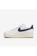 کتونی ورزشی مدل Nike Air Force 1 '07 FlyEase رنگ سفید/عاج کم رنگ/طلای فلزی/ابسیدین زنانه نایک