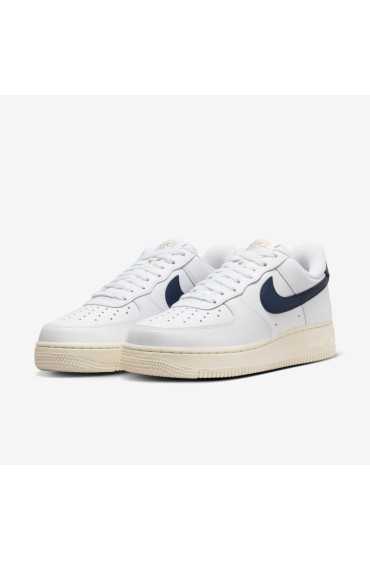 کتونی ورزشی مدل Nike Air Force 1 '07 FlyEase رنگ سفید/عاج کم رنگ/طلای فلزی/ابسیدین زنانه نایک