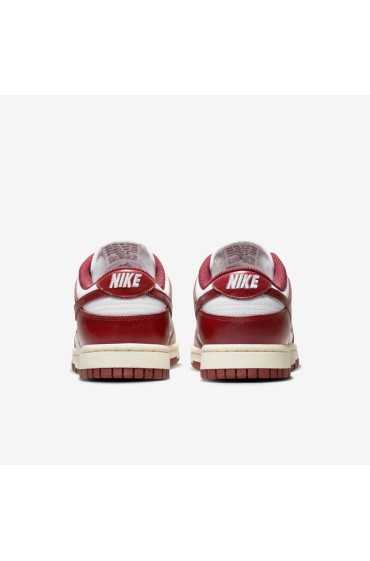 کتونی ورزشی مدل Nike Dunk Low Premium رنگ سفید / شیر نارگیل / قرمز تیمی زنانه نایک