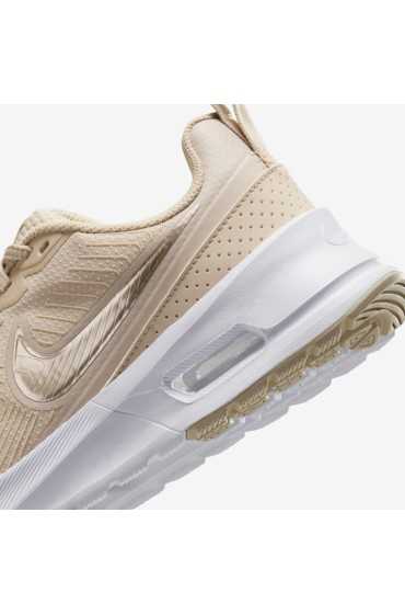 کتونی ورزشی مدل Nike Air Max Nuaxis رنگ رانش ماسه / سفید / دانه زنانه نایک