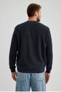  سویشرت معمولی Fit Crew Neck Basic Sweatshirt ساده مخملی مردانه آبی سرمه ای دیفکتو 