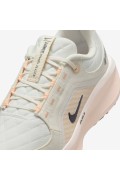 کتونی رانینگ مدل Nike Winflo 11 Gore-Tex رنگ بادبان/گواوا یخ/رنگ کریمسون/آنتراسیت زنانه نایک