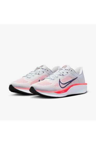 کتونی رانینگ مدل Nike Quest 6 رنگ گرد و غبار فوتون/پانچ داغ/کشمش سفید/تیره زنانه نایک