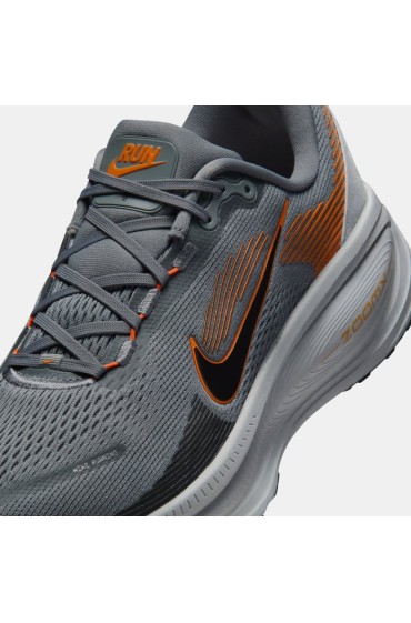 کتونی رانینگ مدل نایک وومرو ۱۸ رنگ خاکستری سرد/نارنجی ایمنی/خاکستری گرگی/مشکی مردانه نایک